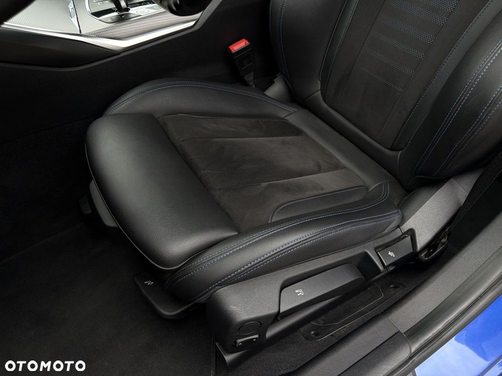 BMW Seria 3 318i - 13