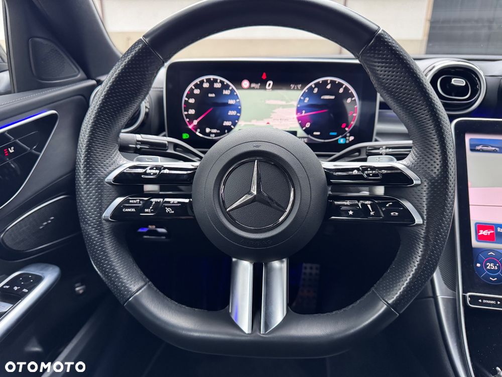 Mercedes-Benz Klasa C - 32