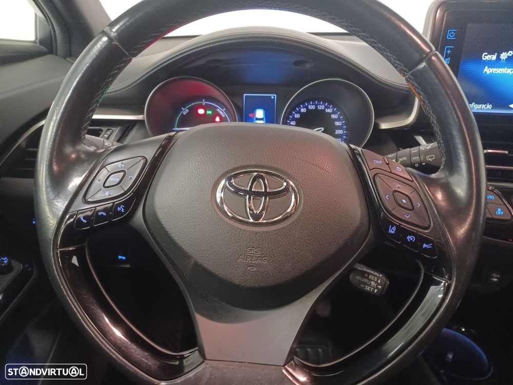 Toyota C-HR - 12