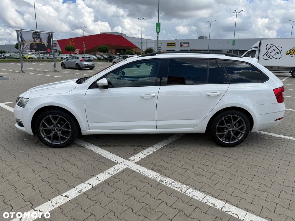 Skoda Octavia 1.6 TDI SCR Ambition - 3