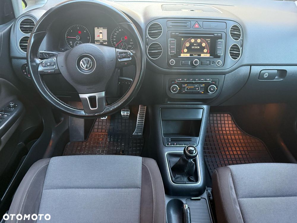 Volkswagen Golf Plus 1.6 TDI Comfortline - 12