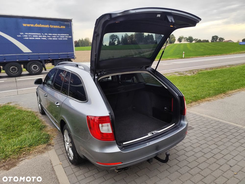 Skoda Superb - 16