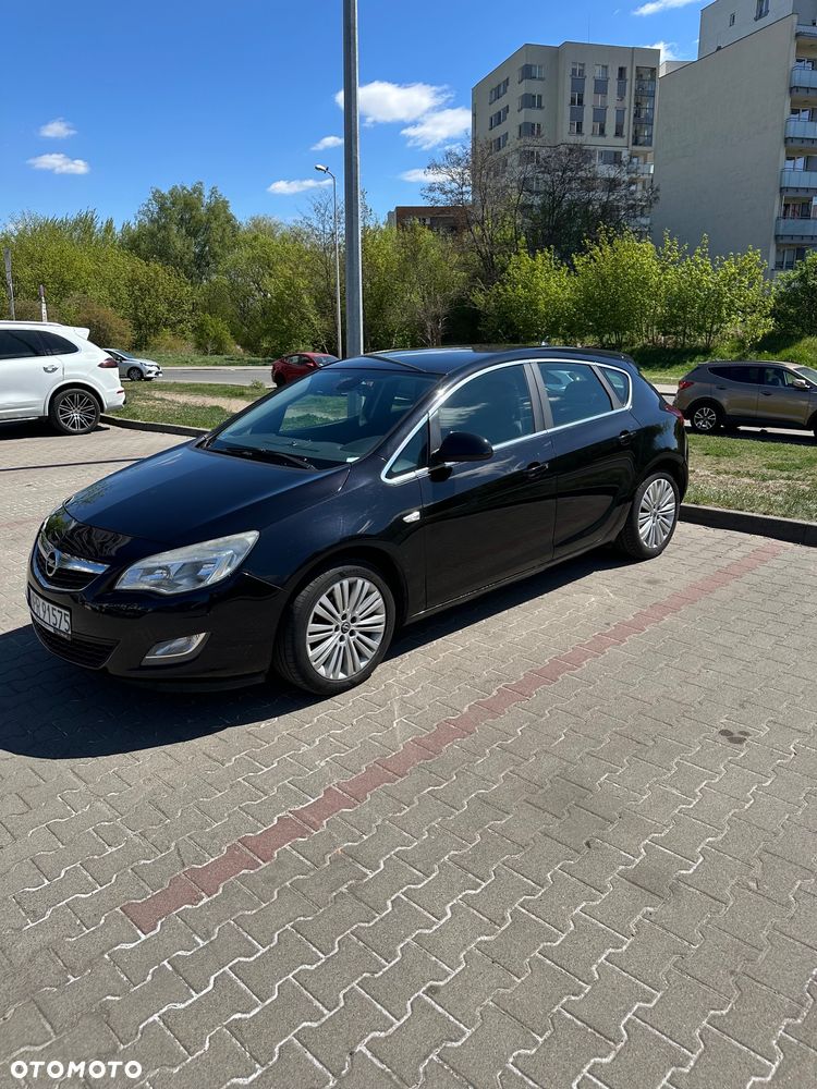 Opel Astra 1.4 T Cosmo - 3