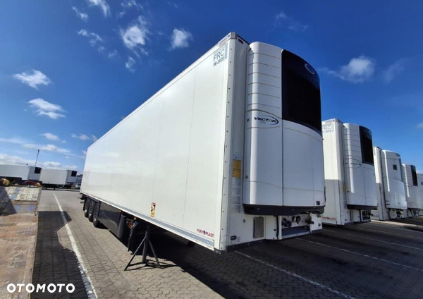 Schmitz Cargobull SKO FP 60 Carrier Vector 1550