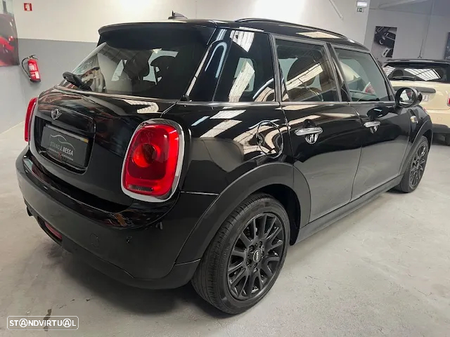MINI 5 Portas One D Blackyard - 3