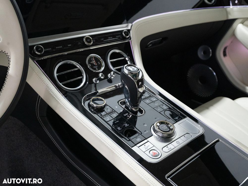 Bentley Continental Standard - 13