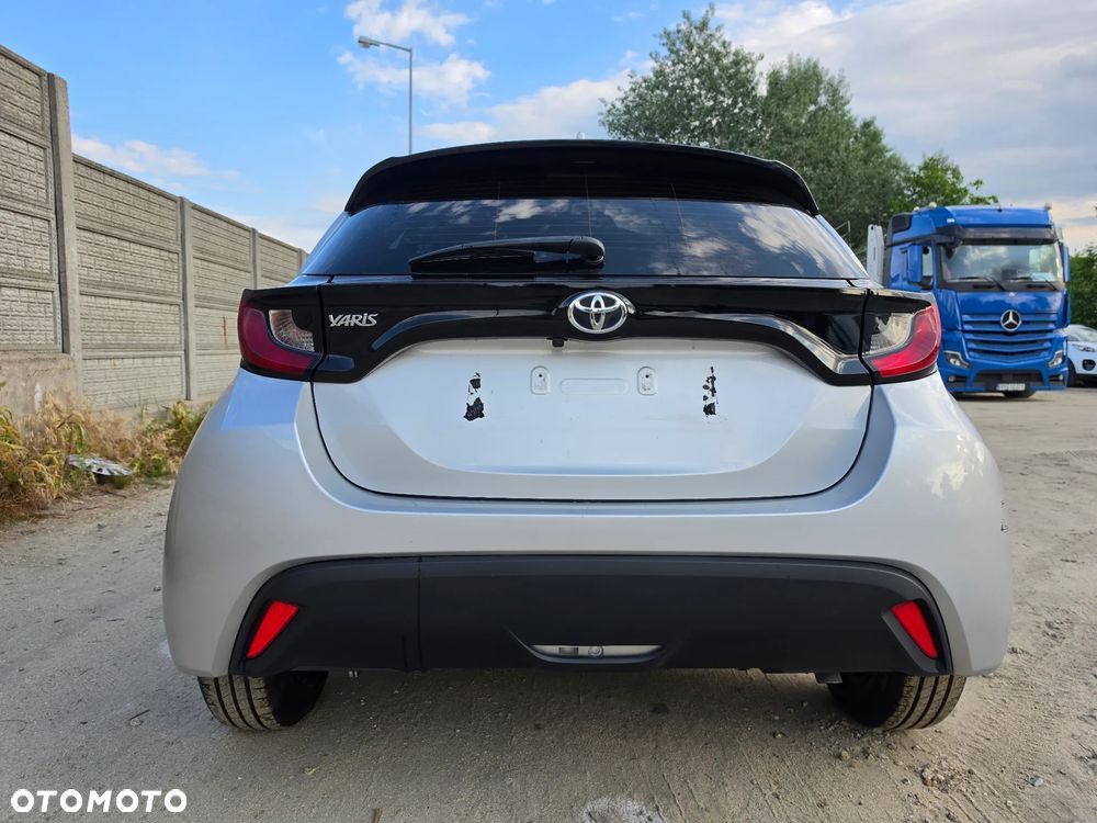Toyota Yaris 1.5 VVT-i Comfort - 20