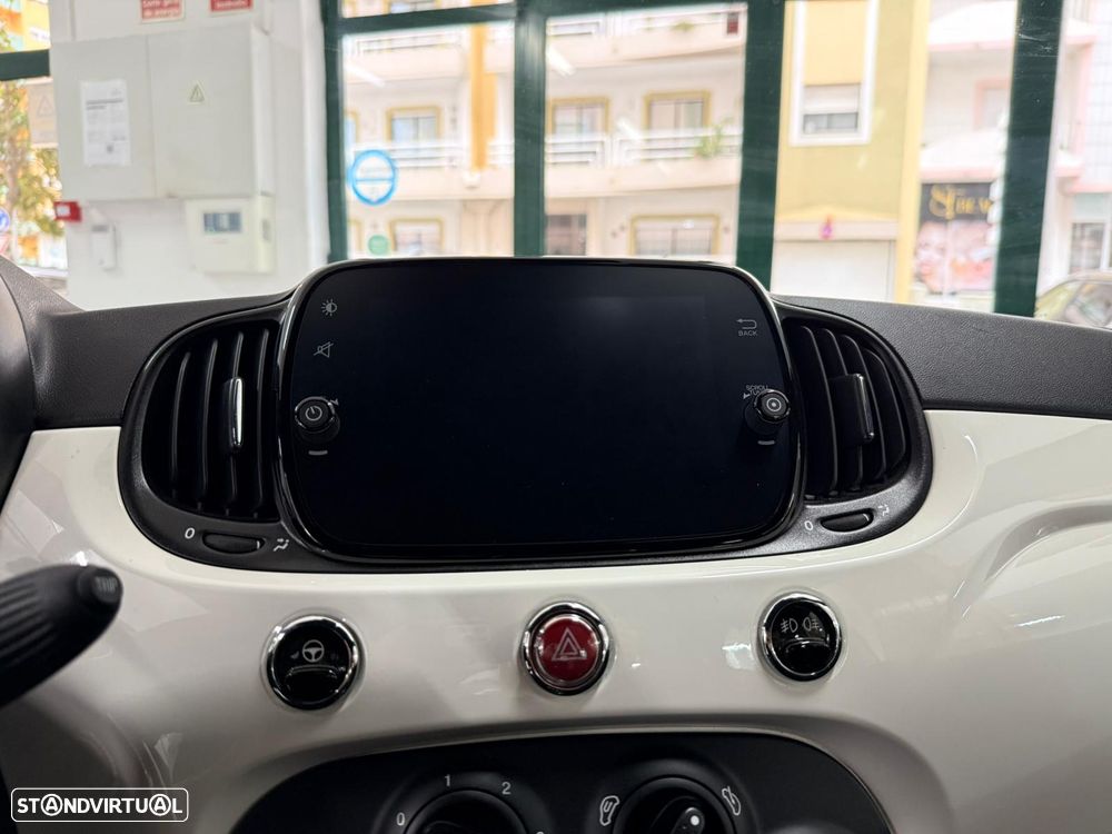 Fiat 500 1.0 Hybrid - 11