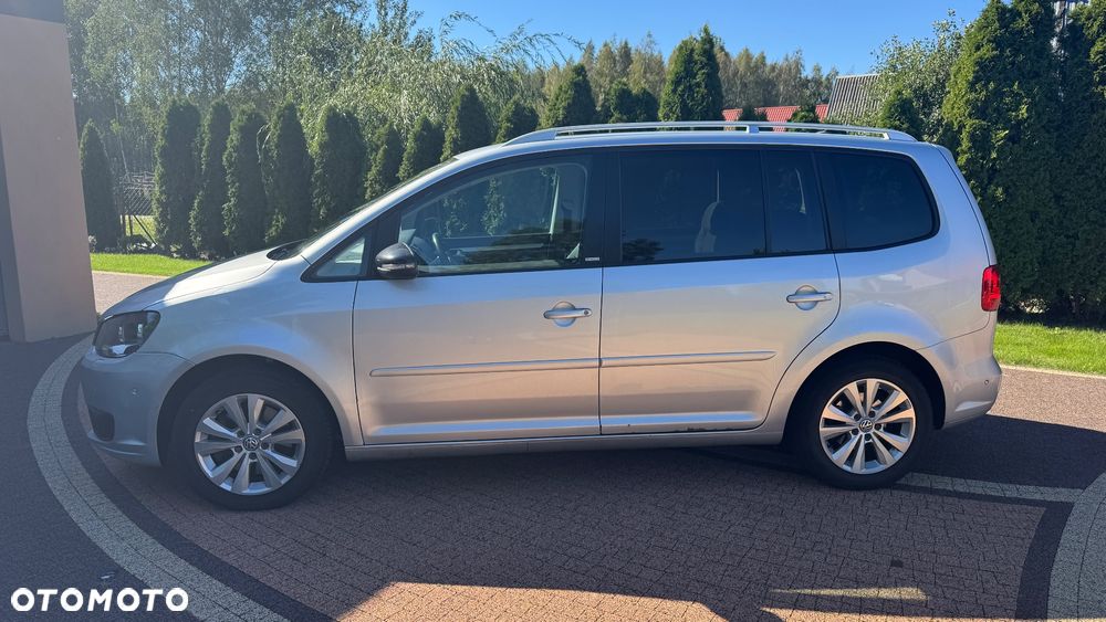 Volkswagen Touran 2.0 TDI DPF STYLE - 2