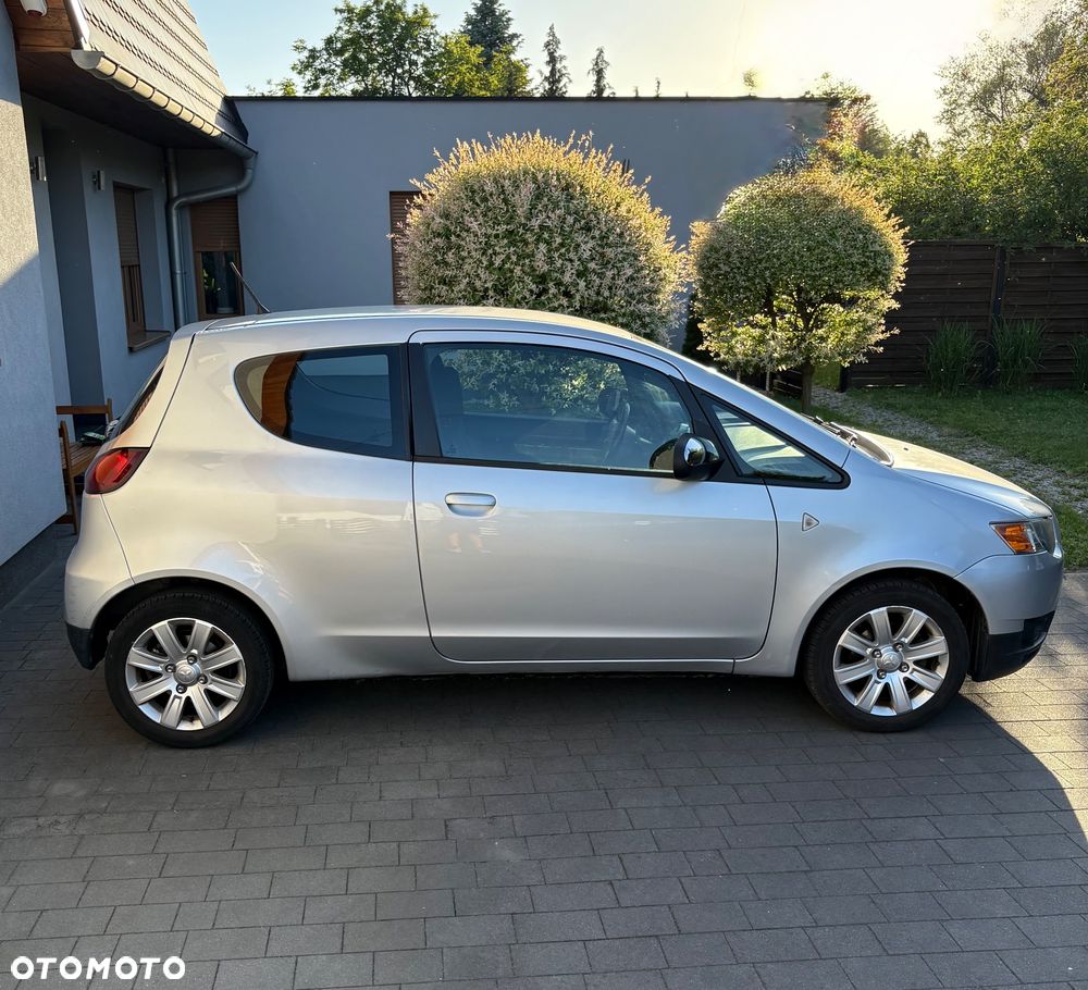 Mitsubishi Colt 1.3 Invite - 4