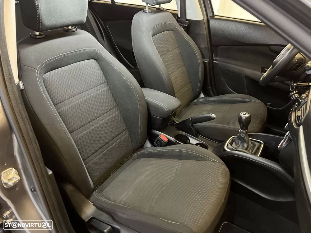 Fiat Tipo Station Wagon 1.3 M-Jet Lounge Tech - 18