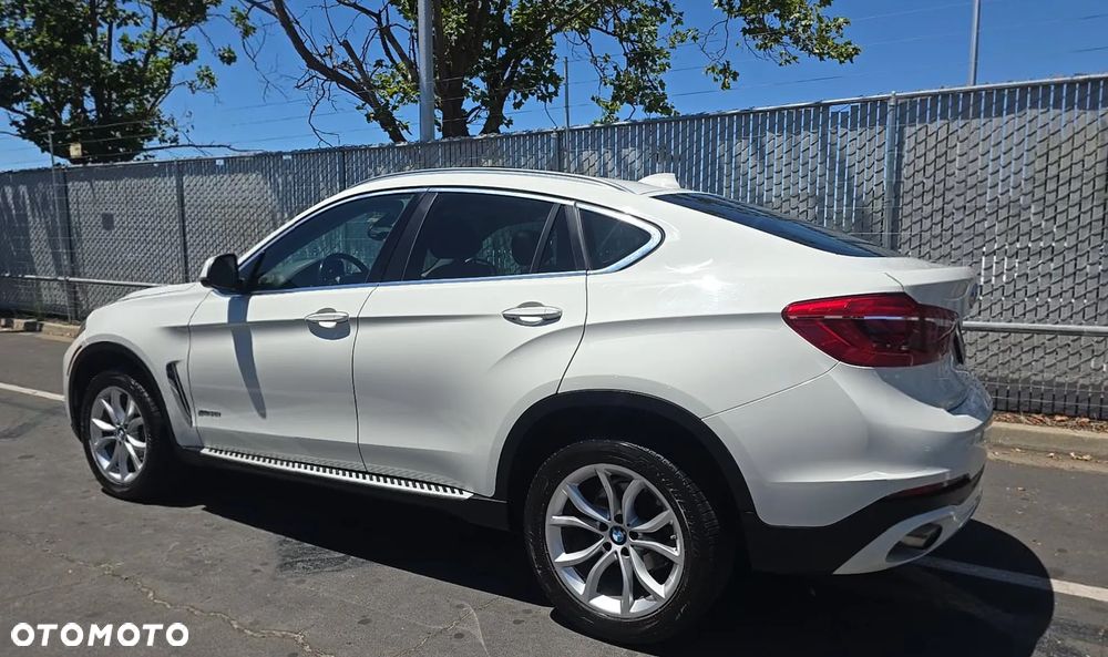 BMW X6 xDrive35i - 5
