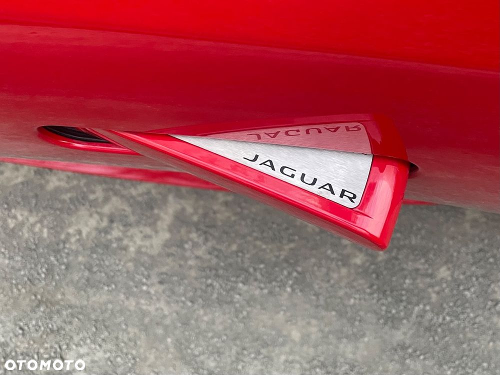 Jaguar F-Type AWD S - 24