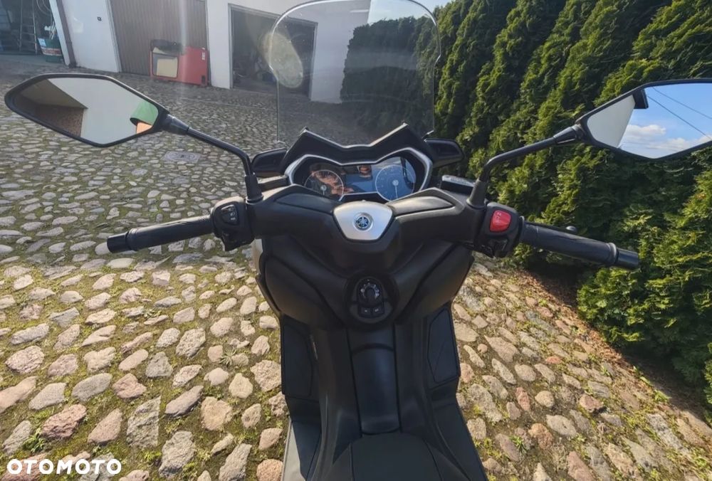 Yamaha X-max - 7