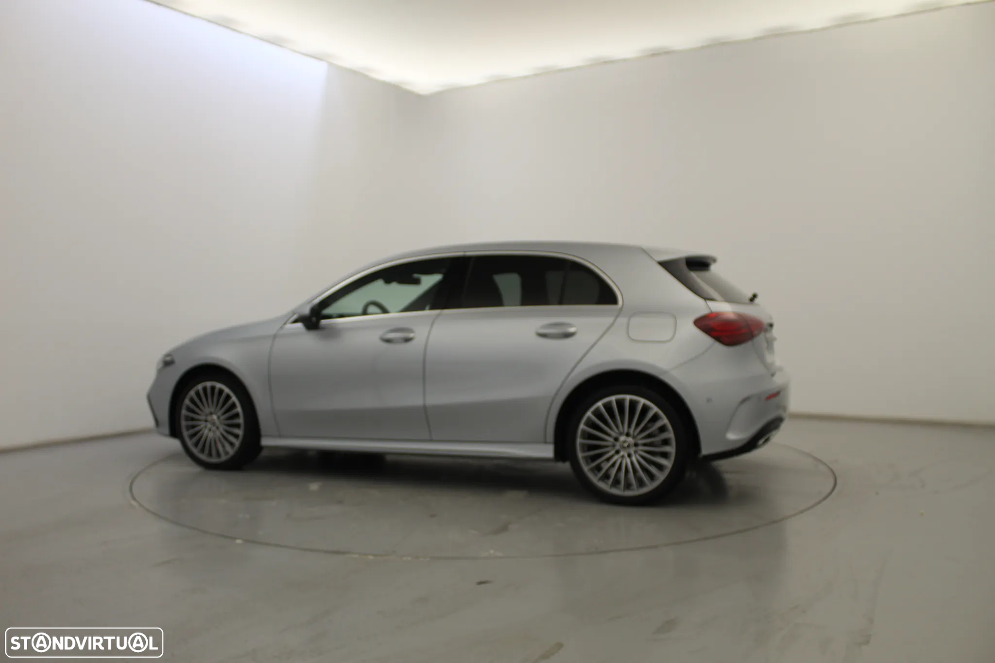 Mercedes-Benz A 250 e - 6