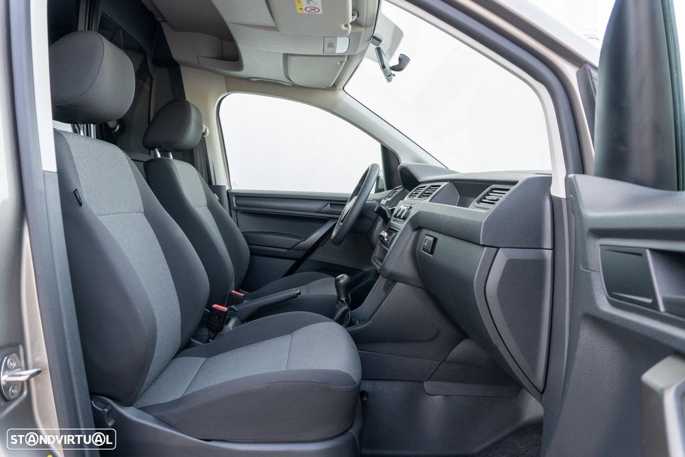 VW Caddy Maxi 2.0 TDI - 21