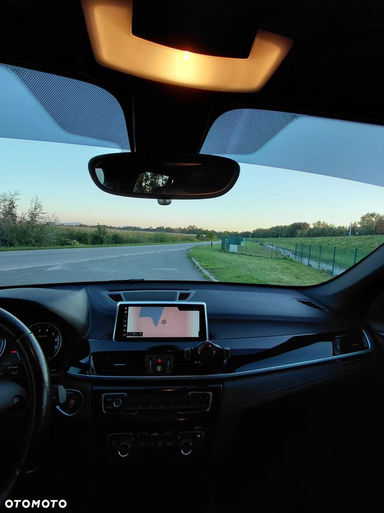 BMW X1 - 32