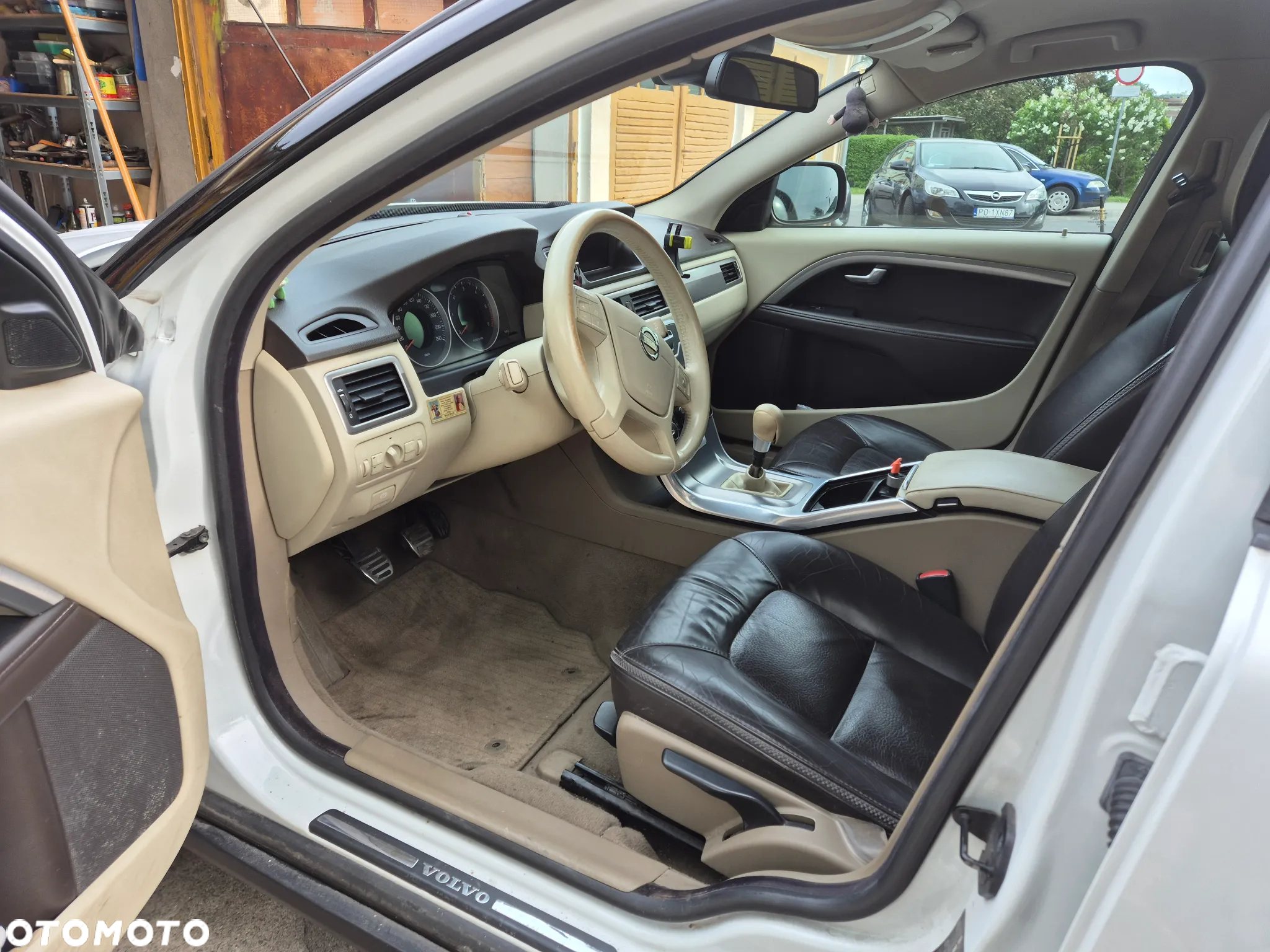 Volvo XC 70 D4 Kinetic - 8