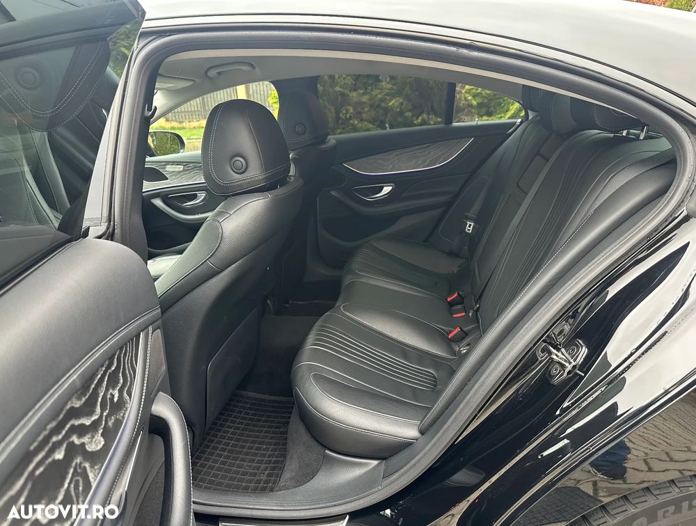 Mercedes-Benz CLS 350 d 4MATIC Aut - 11