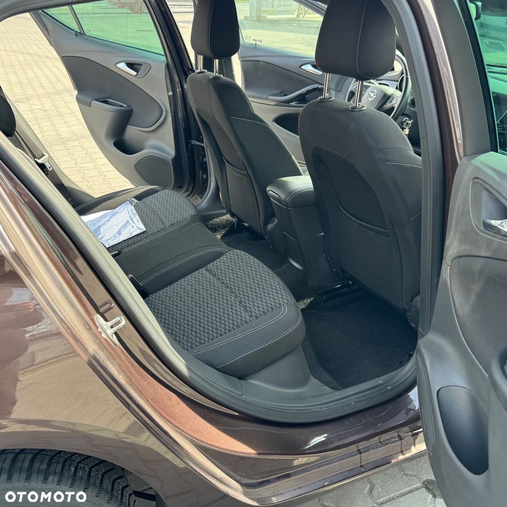 Opel Astra 1.0 T GPF Essentia S&S - 11