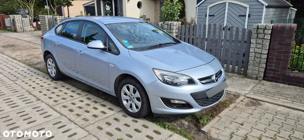 Opel Astra IV 1.6 Active EU6 - 9