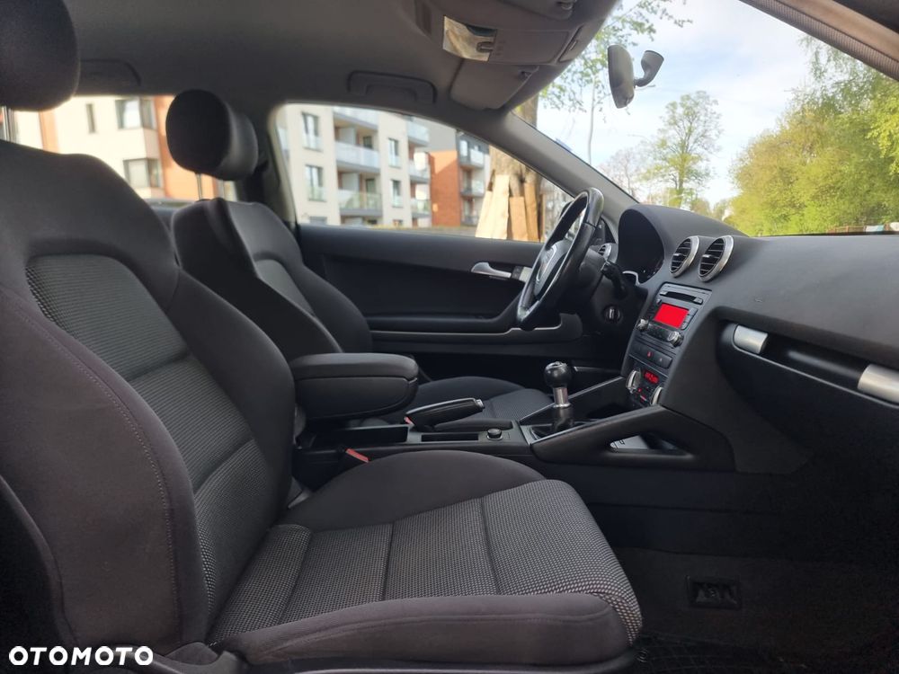 Audi A3 3-drzwiowe 1.8 TFSI Ambition - 11