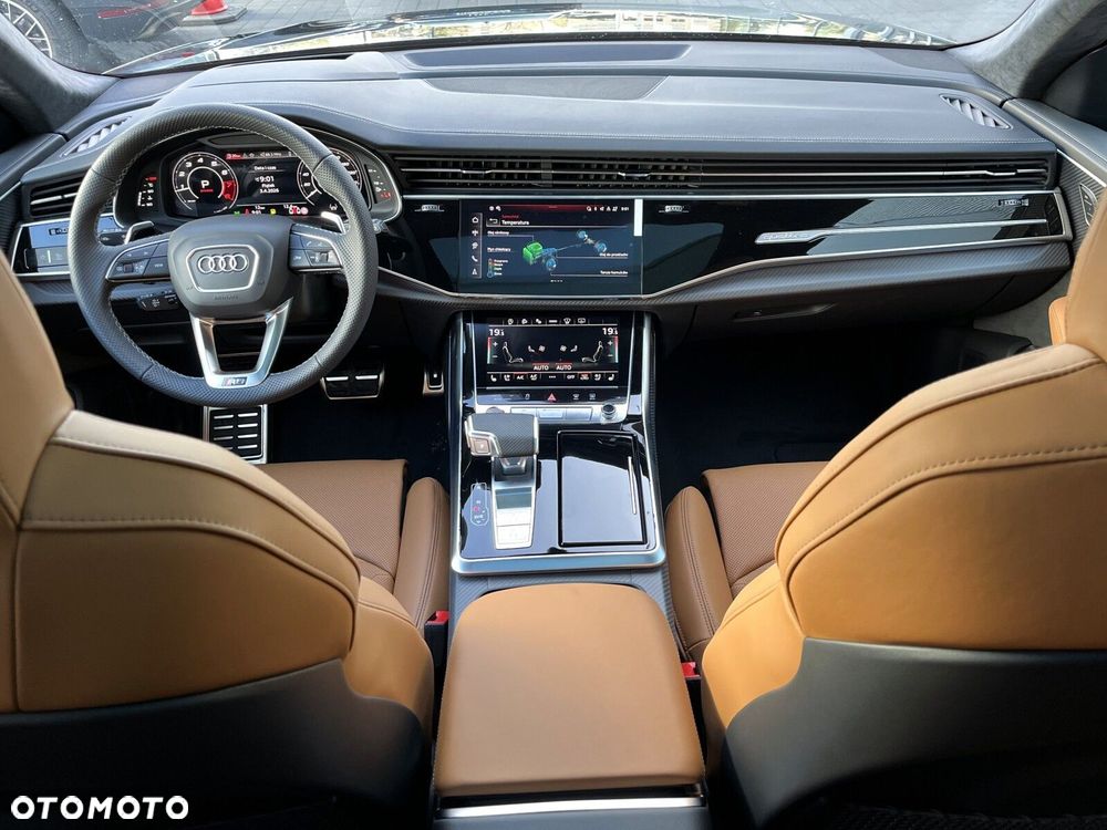 Audi RS Q8 - 22