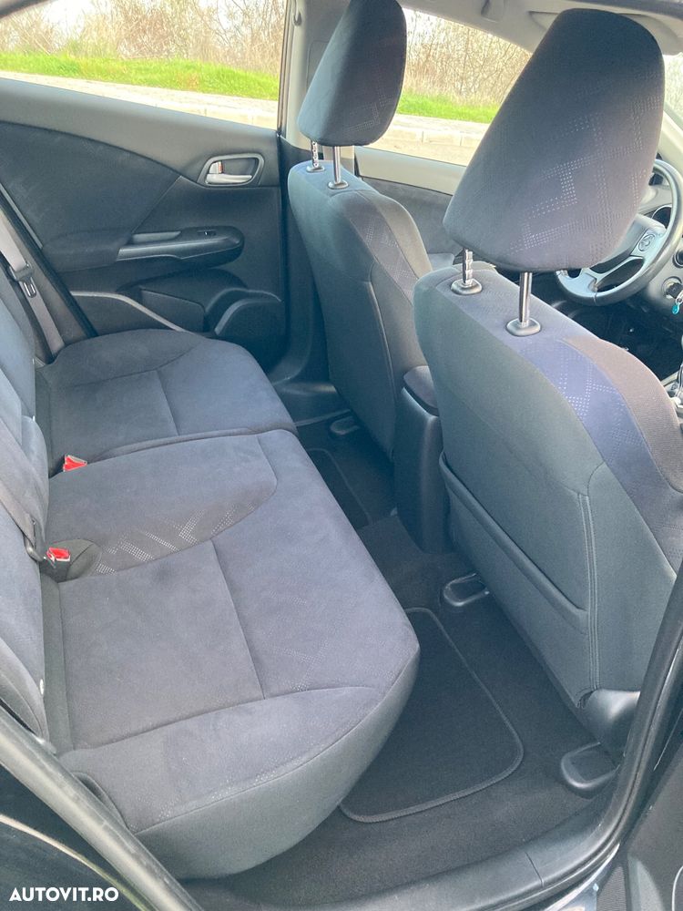 Honda Civic 1.8i Sport - 10