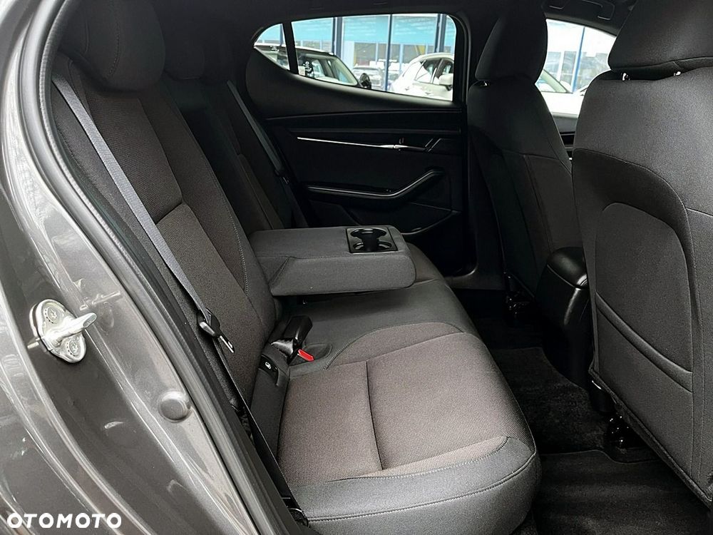 Mazda 3 - 13