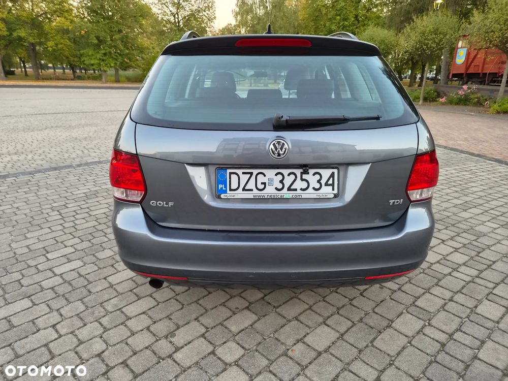 Volkswagen Golf - 4