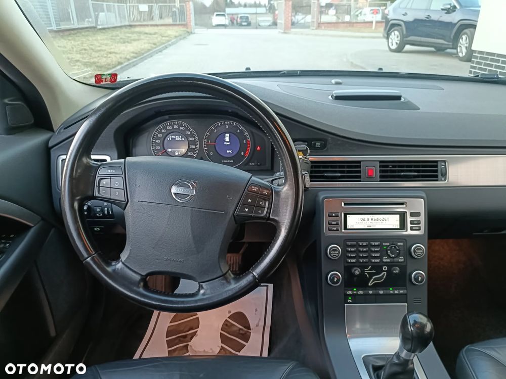 Volvo V70 2.0D Momentum - 22