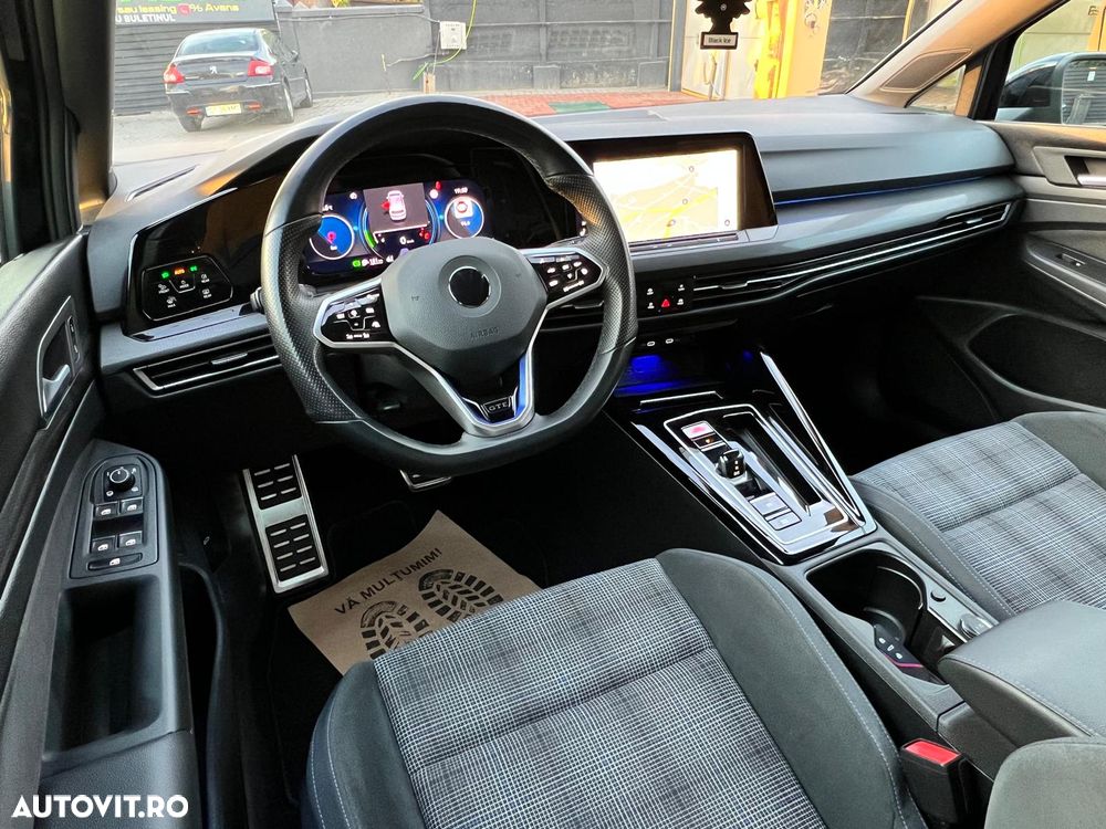 Volkswagen Golf - 29