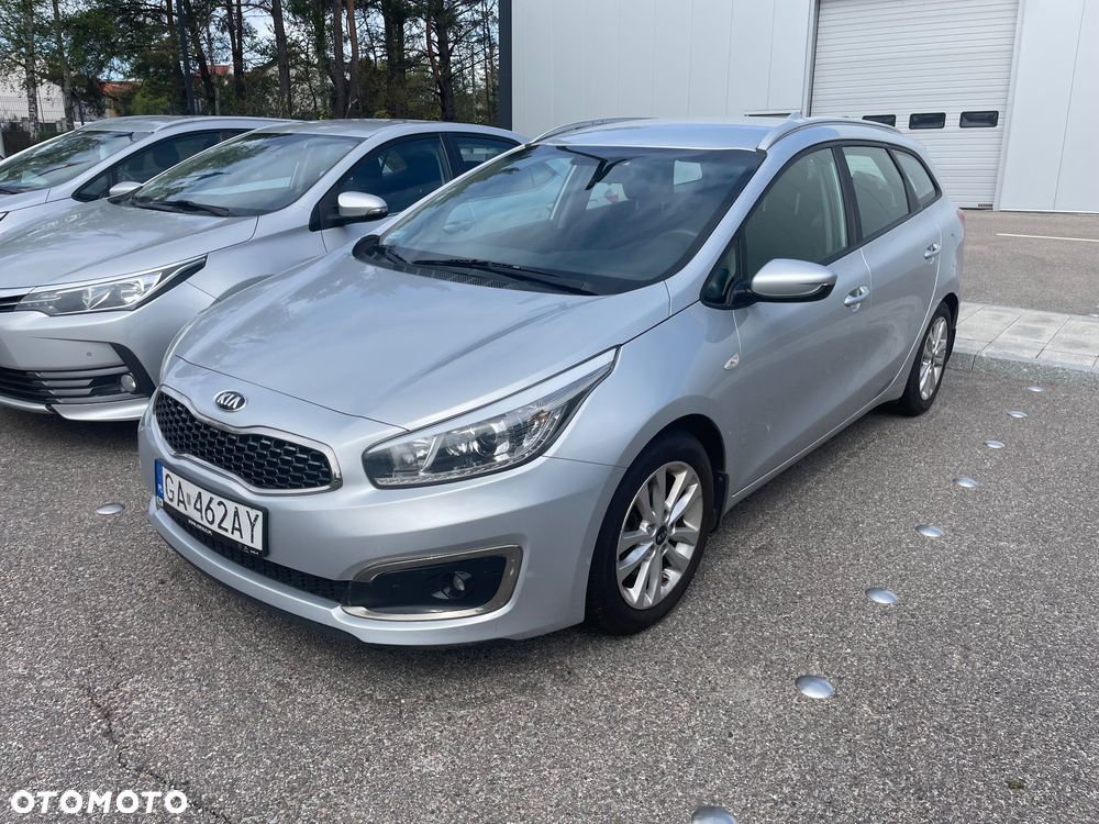 Kia Ceed 1.6 GDI Smart Plus - 2