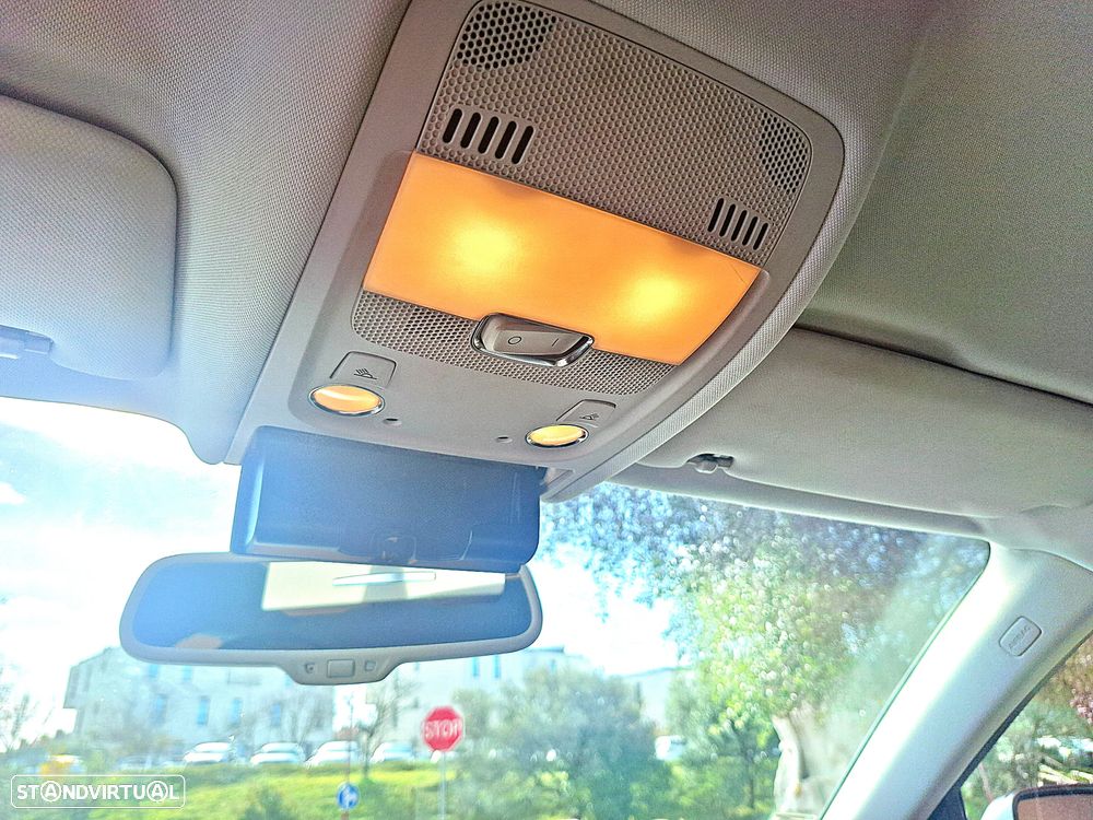 Audi A4 2.0 TDI Business Line S-line - 15