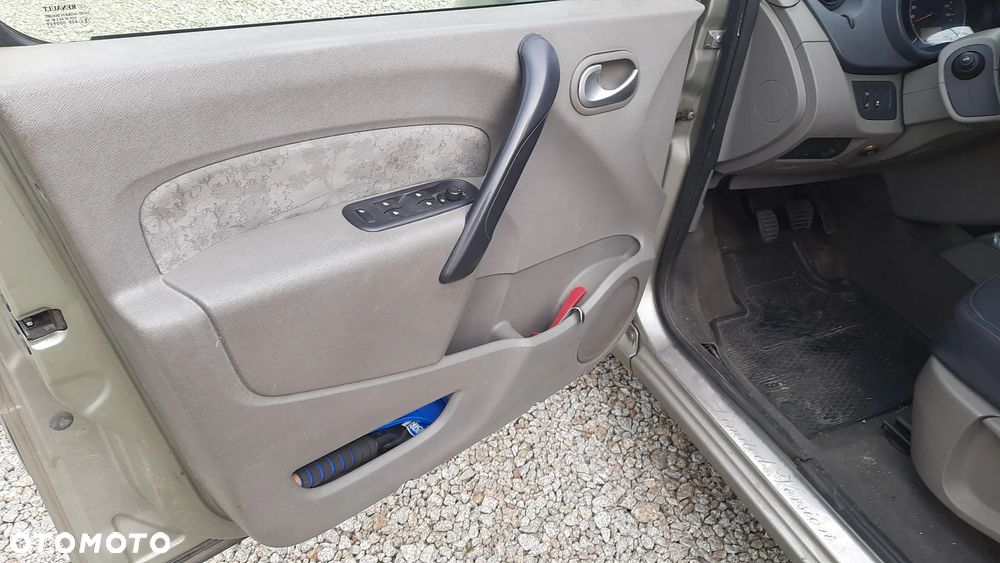 Renault Kangoo 1.5 dCi Privilege Plus - 3