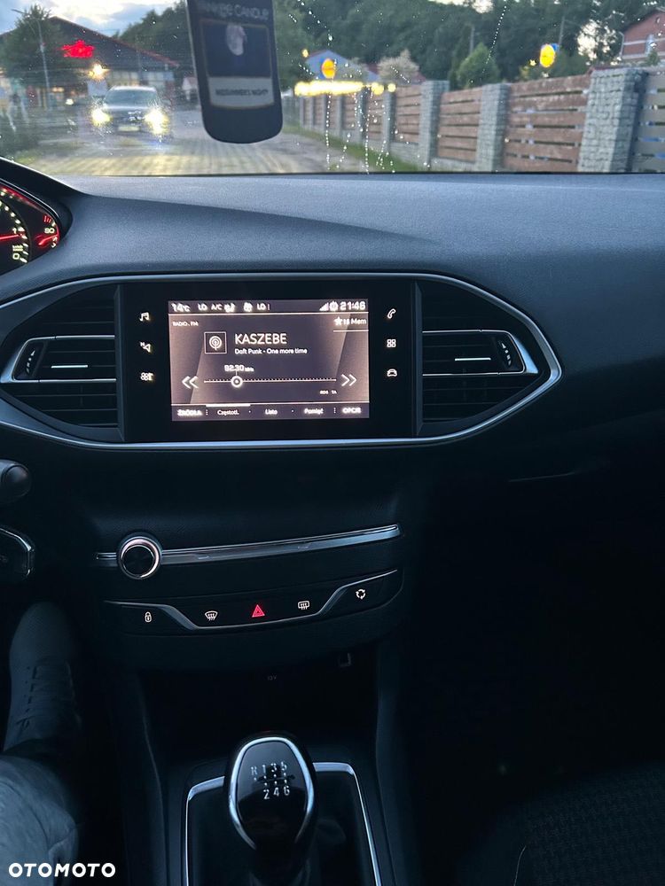 Peugeot 308 - 5