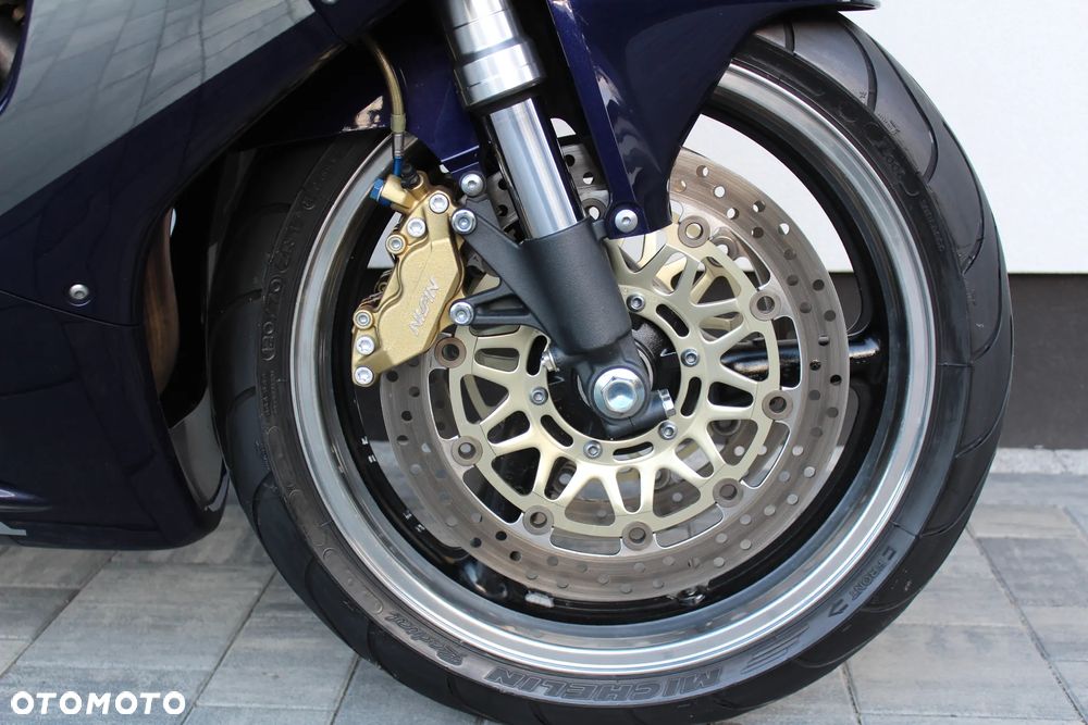 Honda CBR - 16