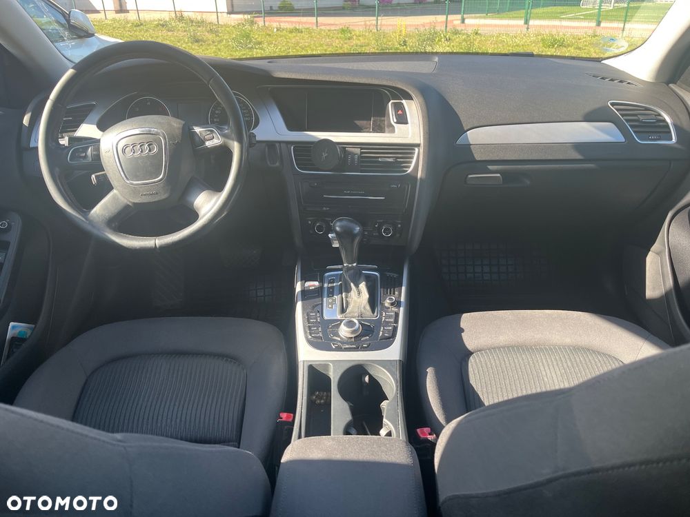 Audi A4 Avant 2.0 TDI Multitronic - 7
