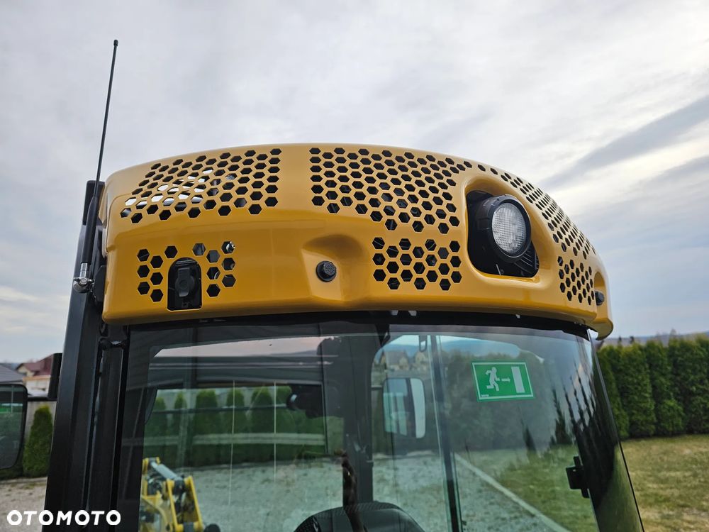 Caterpillar 301.8 05A - 16