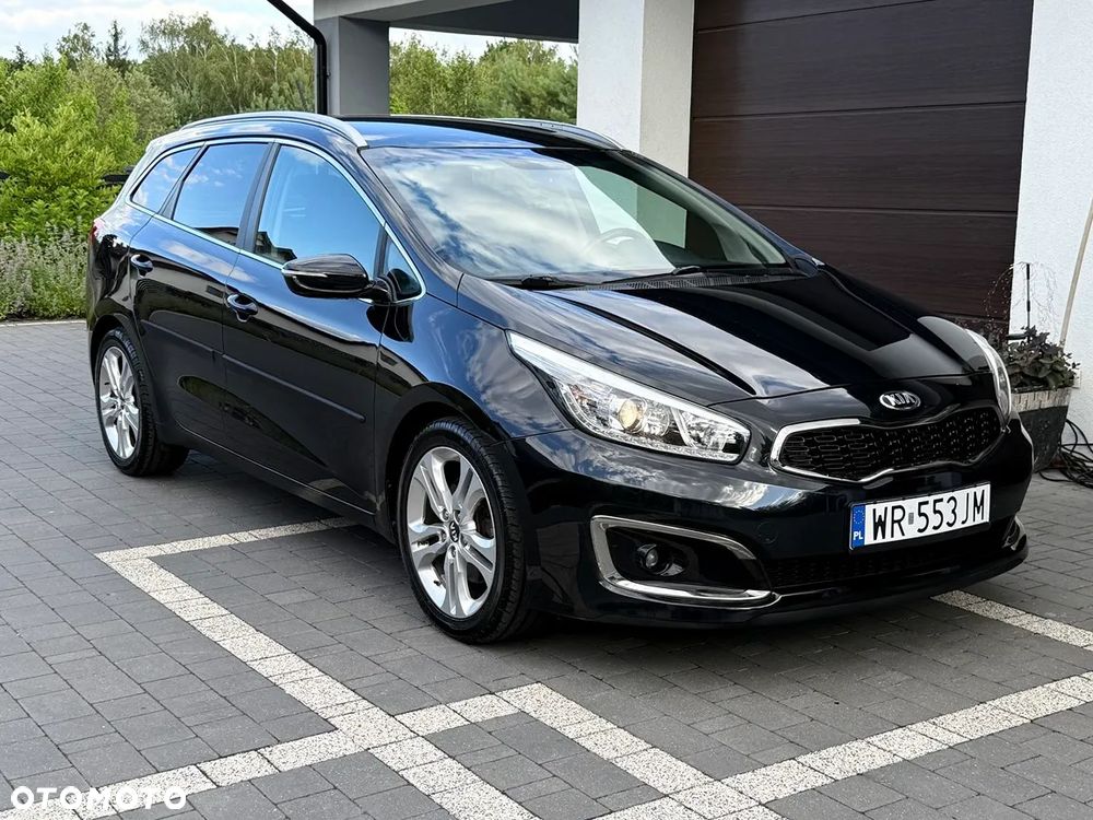 Kia Ceed 1.6 GDI Business Line - 11