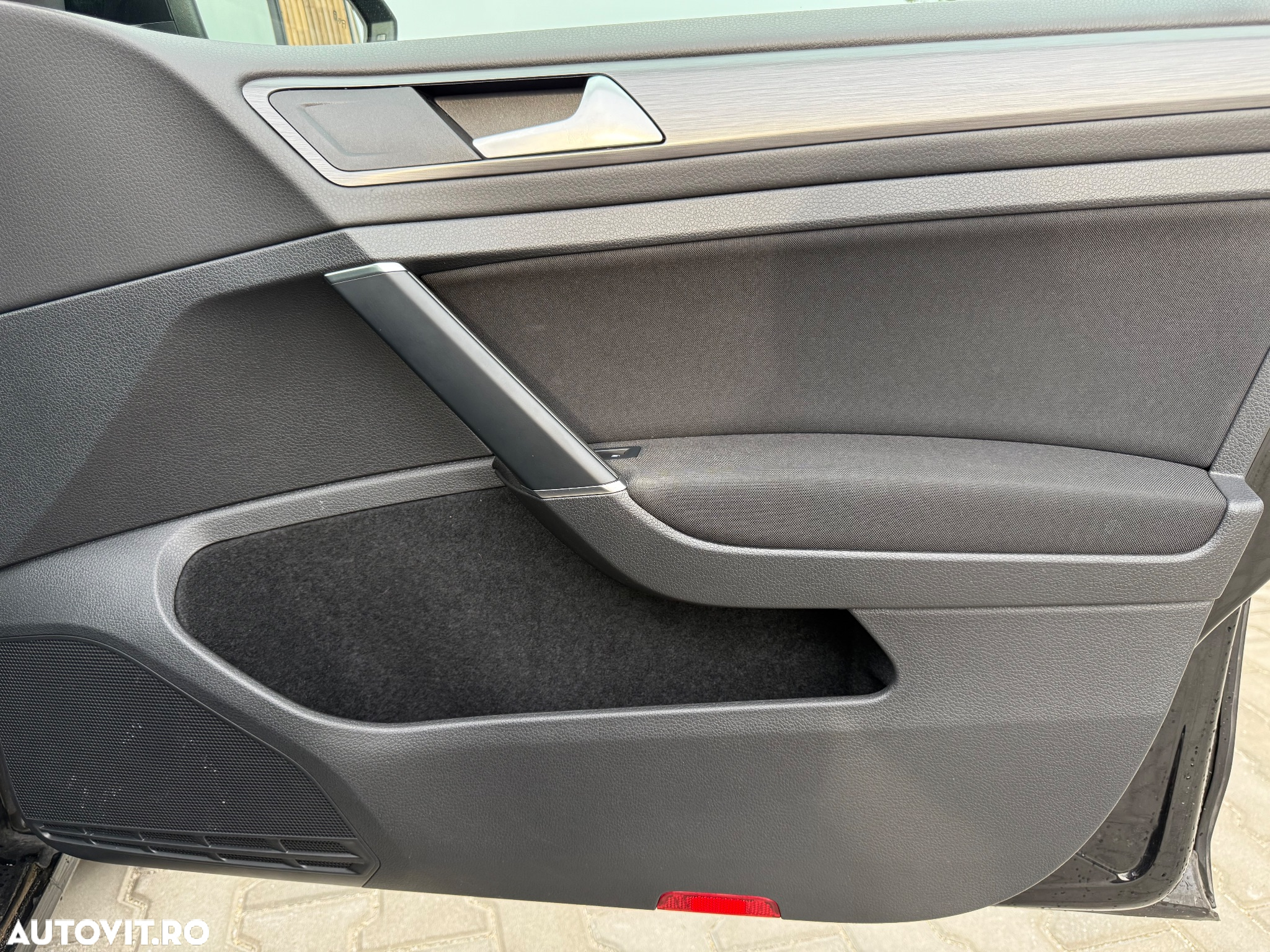 Volkswagen Golf 2.0 BlueTDI DSG Comfortline - 18
