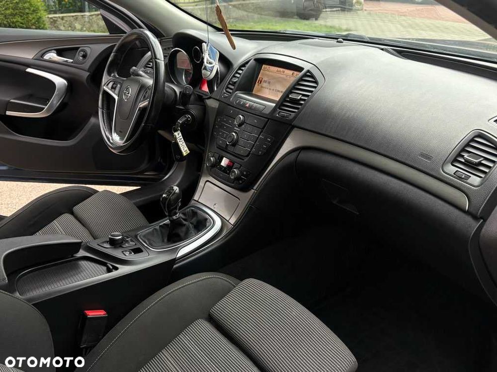 Opel Insignia - 6