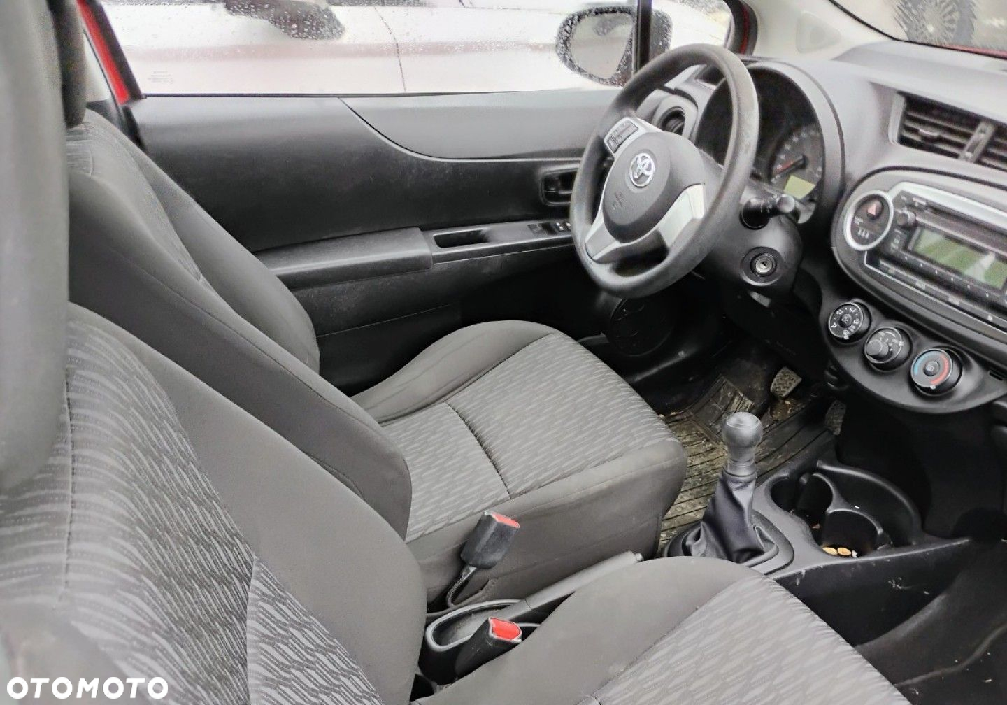 Toyota Yaris - 8