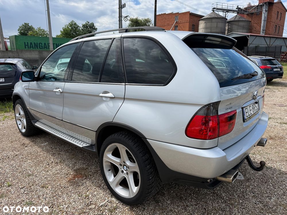BMW X5 3.0 i Edition Exclusive - 4