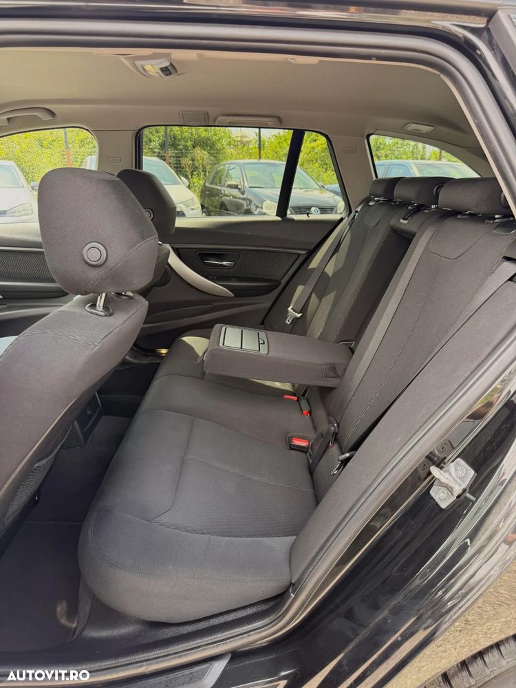 BMW Seria 3 318d Aut. - 19