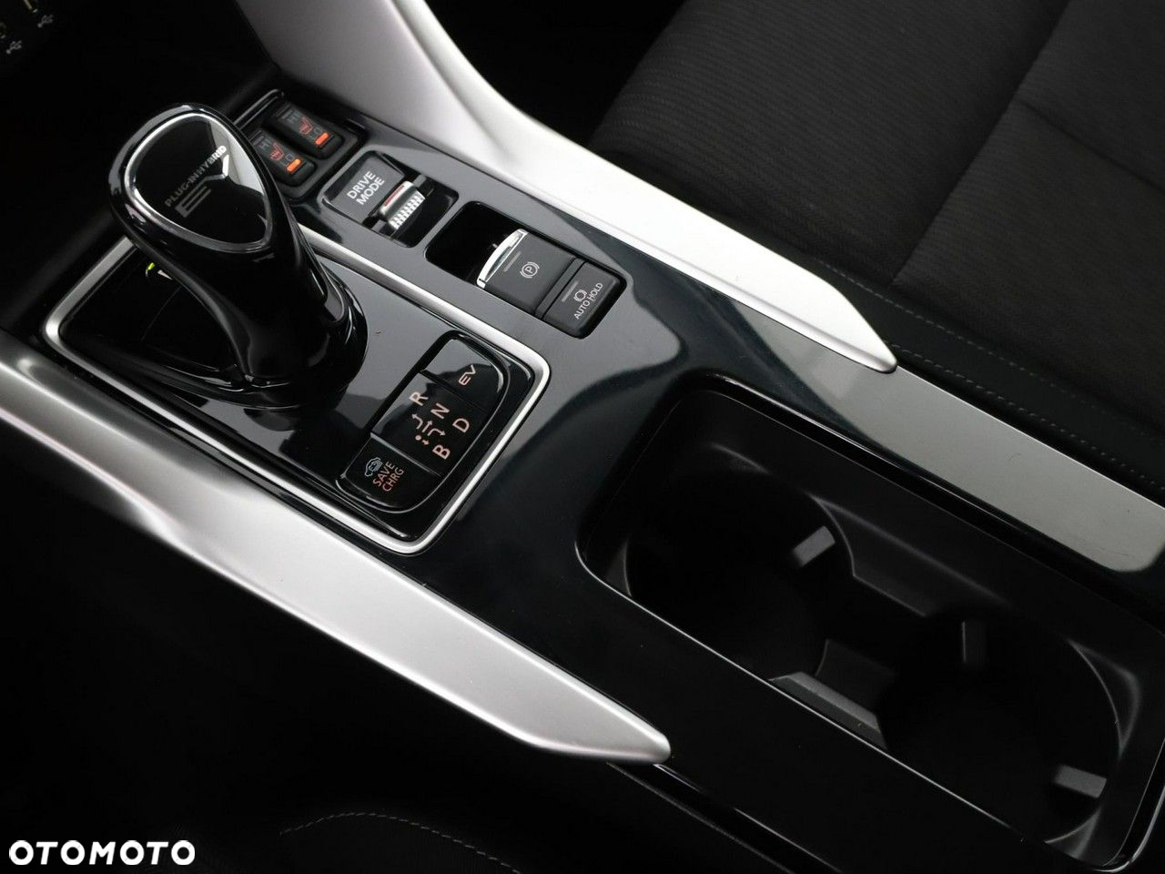 Mitsubishi Eclipse Cross Plug-In Hybrid 4WD Basis - 27
