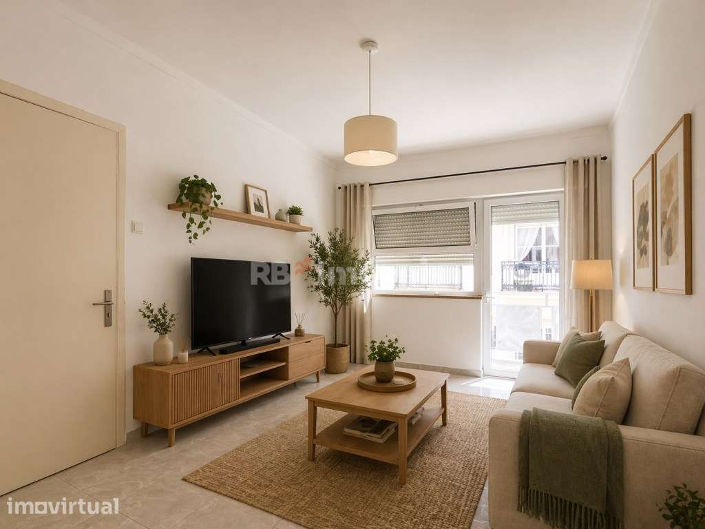 Apartamento T3 Remodelado c/ Varanda - Centro Histórico de Abrantes - Grande imagem: 3/18
