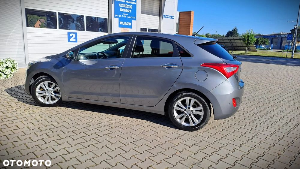 Hyundai i30 1.6 Style - 22