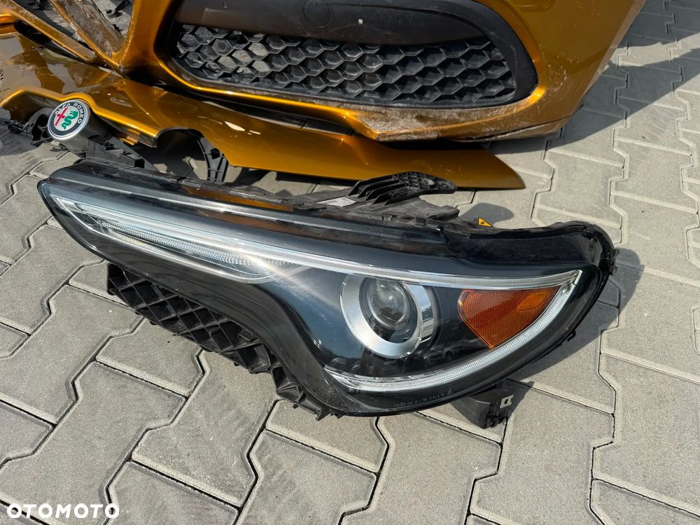 Alfa Romeo Stelvio 2.0 Turbo 16V AT8-Q4 Tributo Italiano - 38
