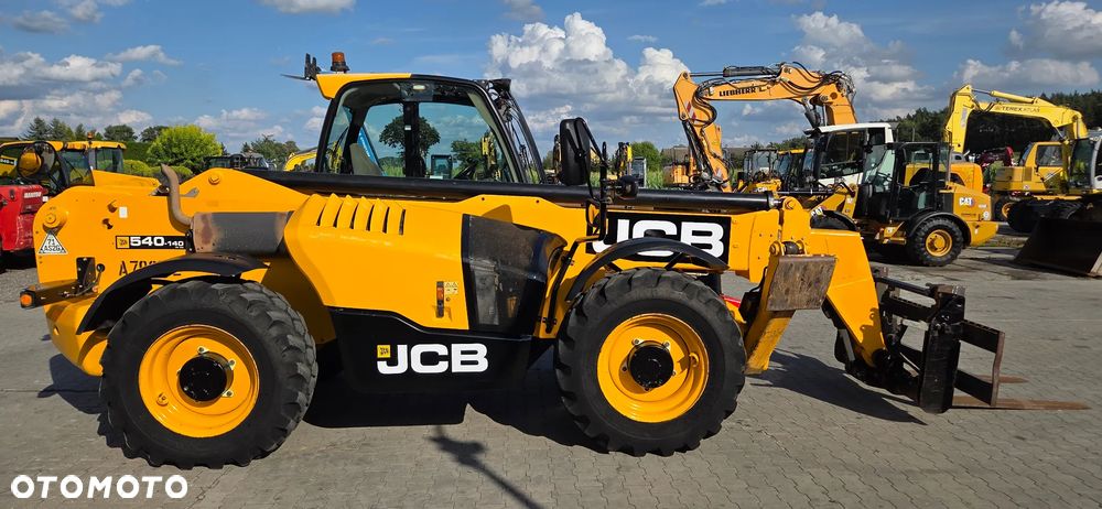 JCB <<JCB 540-140 Hi Viz, przebieg 4600 Mtg, 2017 rok!bez Dpf, opony 80% dobre,sprowadzona!>> - 1